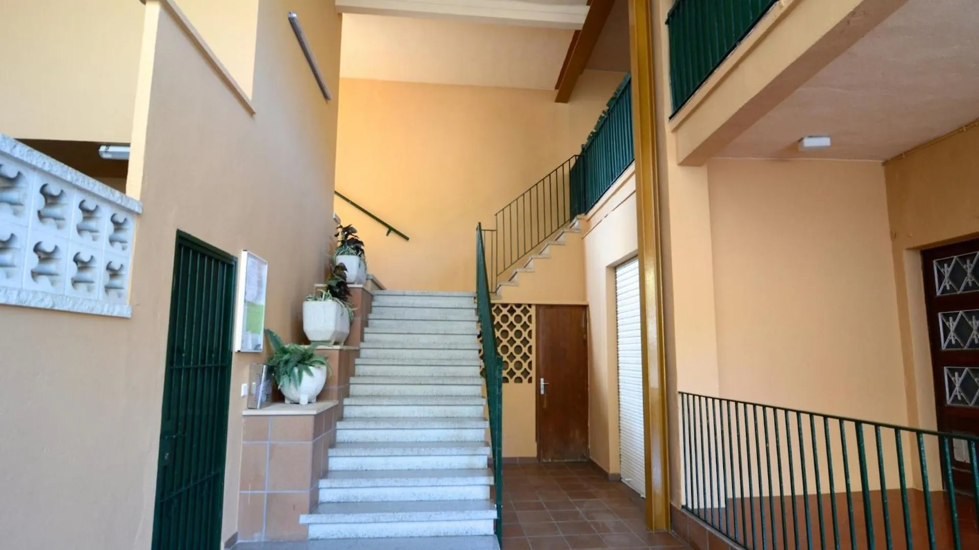 Els Pins Estartit Centre Apartamento L'Estartit 0*,